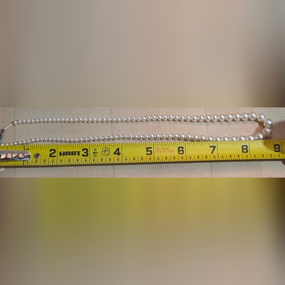 VINTAGE 1940'S STERLING GRADUATED SIMULATED PEARL NECKLACE 18 IN - Picture 4 of 4